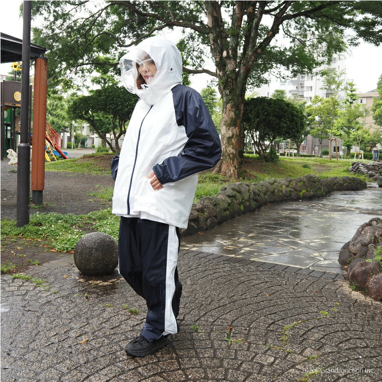 GJstore リゲッタカヌー正規取扱店の《ポイント10倍》 レインスーツ 上下 別 レディース メンズ レインウェア セットアップ 自転車 ヘルメット リュック 対応 カッパ セパレート ジャケット ズボン 防水 透湿 撥水 反射板 蒸れにくい 耐水 雨具 雨合羽 通勤 通学 アウトドア おしゃれ スミクラ A-652｜アングル3