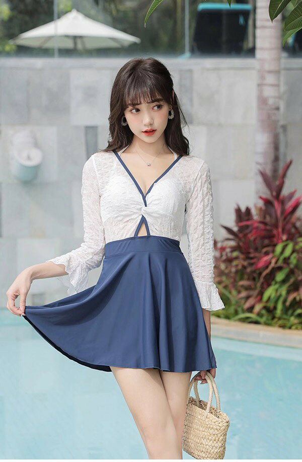 キッズ衣装 通販Gパークのワンピース水着 服みたいな 水着 長袖 透け感あり ワイヤーなし パッド付 レディース 着瘦せ シンプル セクシー 写真映え 撮影用 海 夏 サマー プール リゾート かわいい 透け感あり 旅行 温泉 大人 女性用 ジュニア 学生 女の子 ブルー ホワイト｜アングル2