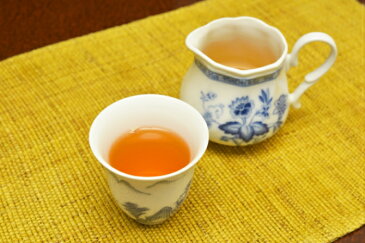 【スーパーセール 6月】お歳暮 お茶 ギフト【大正ロマン茶選】■台湾烏龍茶(台湾ウーロン茶)(2g×10ティーパック)唐草模様がかわいい健康茶。1Pで最大500mlまで。【お買得価格】3個以上ご購入で1個当り500円に！5個以上で送料無料 ポイント消化 プレゼント