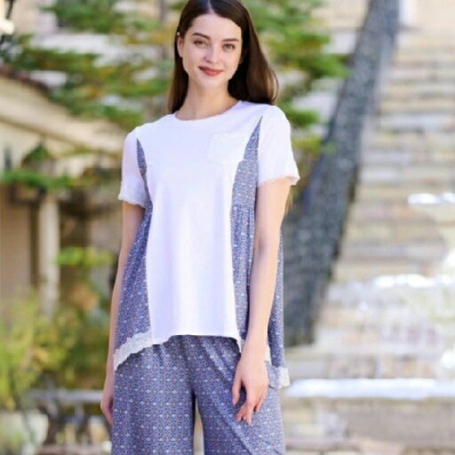 【楽天スーパーSALE 500円クーポン】スーパービューティー カットソー 幾何学模様 切替チュニックTシャツ 2412016 ホワイト 2024年春夏 オーラボー 大人かわいい服 ミセス キレイメ レディース アパレル 女性 M L LL 30代 40代 50代 60代 大人スタイル 若見え 洋服 【楽天スーパーSALE 500円クーポン】スーパービューティー カットソー 幾何学模様 切替チュニックTシャツ 2412016 ホワイト 2024年春夏 オーラボー 大人かわいい服 ミセス キレイメ レディース アパレル 女性 M L LL 30代 40代 50代 60代 大人スタイル 若見え 洋服
