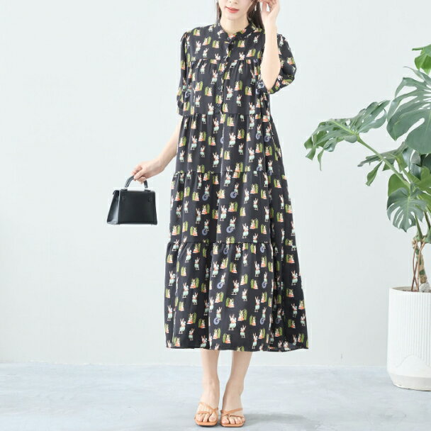 ロングワンピース イラスト柄 マキシ ギャザー C38-1055A フリー reve bleu M L 大人可愛い ミセス fmsd キレイメ 普段着 おしゃれ着 デイリーファッション 大人スタイル 婦人服 可愛い服 30代 40代 50代 60代 洋服 レディース 服