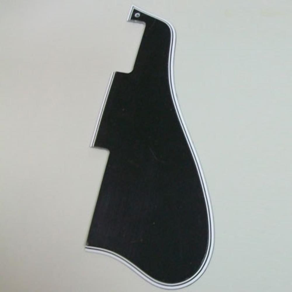 2009年以降のヒスコレ335にジャストフィットするロングガード。 5プライの素材は、層の厚みまでも指定した特注品です。