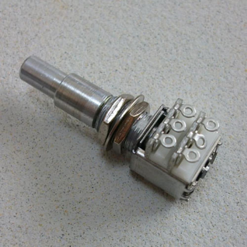 便利な定数の2軸2連ポットです。センタークリック付。