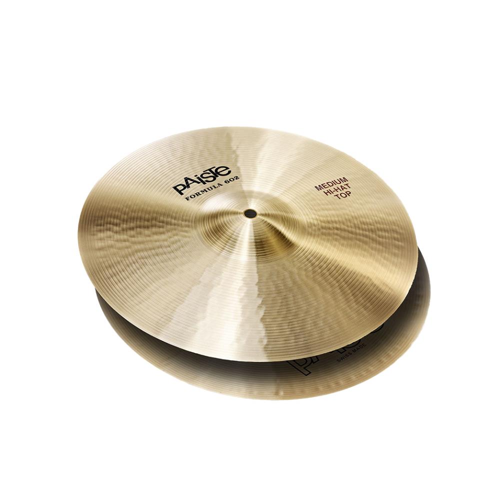 Paiste Formula 602 Classic シリーズ「Medium Hi-Hat（ミディアム・ハイハット）」は、リッチで暖かいオープン・サウンドと、正確なチック・サウンドが特徴。軽いタッチでも反応が良く、ワイドレンジなハイハット・サウンドを奏でます。 ミディアム・ラウドなセッティングに対応する万能なハイハットです。 サイズ：14インチ