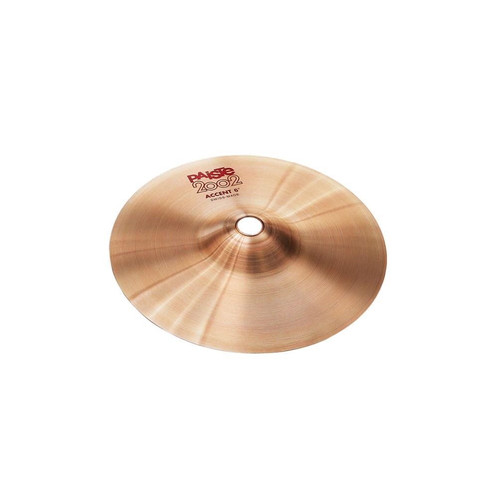 Paiste 2002 Accent Cymbal（アクセントシンバル）は、 柔らかく渦巻くようなオーバートーンと、アンダートーンを備えたセンタートーンが特徴です。 非常にレスポンスがよく、アタックは わずかに砕け散るような爆発的で、フェードは暖かくまろやかな鐘のようなサウンドです。 単品でも、ストラップ付きのペアでも使用可能。また、ライド・ベルの上に逆さに取り付ける取り付けることもできます。 サイズ：6インチ