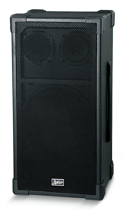 高品位デジタルアンプを使用し、小音量時からフルパワー近くまで高品位な音色を。大正琴アンサンブルからキーボードアンプまで様々な用途でご使用いただけます。下図はメロディ用のハーモニカ2台、コードハモニカ、バスハーモニカによるカルテットの接続例です。接続後に電源を入れ、全てのつまみを中央に設定します。演奏者に音を出してもらいながら、1〜4の各[VOLUME]つまみで音量バランスを調整しましょう。全体の音量は[MASTER VOLUME]つまみで設定します。プライウッド+MDF本体、ナイロンメッシュ25cmウーハー・10cmツィーター×2119dB SPL(1m)AC100-240V 50/60Hz2ウェイ バスレフ形チャンネル1-2、3-4 独立 BASS: ± 8dB at 50Hz、TREBLE: ± 10dB at 10kHz45-15kHzW32×D31×H61cmVOLUME(1 〜 4)、BASS/TREBLE(1-2、3-4)、REVERB、REV.、 MASTER VOLUME、POWERリバーブ機能付・音質調整（低音・高音） スピーカースタンド(35mm 径) に対応