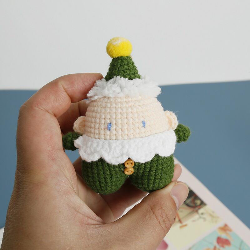クリスマス サンタクロース 編みぐるみ キーホルダー かぎ針編み ハンドメイド 手作り 毛糸 バッグチャーム かわいい ミニドール マスコット クリスマス雑貨 プレゼント ギフト ストラップ ギフト プレゼント 記念日 お祝い
