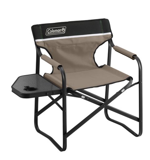 【使用シーン】 座り心地の良いフレーム構造で、アウトドア、キャンプ、BBQはもちろん、家のリビング、ベランダ、バルコニー、ガーデンなどのインドアでも人気です。 運動会、スポーツ観戦、釣りなどにも活躍します。 【便利なサイドテーブル】折りたたみできるサイドテーブルにはカップホルダーも付いており、ペットボトル、マグボトルはもちろん、食料、携帯電話や各種小物を置くのに便利です。 【持ち運び】たたんだ状態で容易に持ち運び可能なハンドルが付いています。 "【サイズ】使用時/約87x52x77(h)cm 収納時/約16x52x77(h)cm 重量:約5.5kg 耐荷重:チェアー:約100kg、テーブル:約5kg" 【COLEMAN GREEN LABEL】地球の未来を守るため、環境配慮素材※を使用し社内基準をクリアした製品を“COLEMAN GREEN LABEL"として認証しており、環境に配慮した素材を使用した商品となっております。※再生済み・再生可能な素材 【材質】シート/ポリエステル、フレーム/スチール