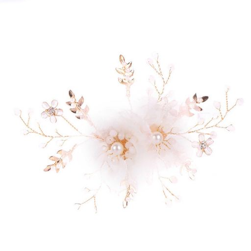 【材質と質感】髪飾り 繊細な白い布の花とパールで構成され、輝きのタッチのためにきらめくパールとクリスタルでアクセント。 【ユニークなデザイン】金属デザインのフリンジは、パールペンダント付き、シンプル風や華やか風に柔軟対応。それがヴィンテージ絶妙になり、よく配線されています、本体はしっかりとワイヤーが入っており、よりヴィンテージ感のある絶妙なデザインになっています。 【組合自由】アクセサリーはそれぞれ独立的なデザインであり、個人の好みやスタイルに合わせて自由に組み合わせることができます。これにより、個性的なヘアスタイルを楽しむことができます。 【装着簡単】クリップ式で、ショートカットやでも装着しやすく、しっかり固定されて脱落しにくいです。髪飾り 花 髪に簡単に固定できます、プがしっかりと固定されます。 【適用シーン】花火大会の夏夜の浴衣、成人式の厳かな振袖、七五三の記念の装い、卒業式の感動的な袴まで、様々な場面で活躍、髪飾り 結婚式、婚約、誕生日パーティー、記念日、聖体拝領、パーティー、プロムスなど、普段使いにも最適なアクセサリーです。