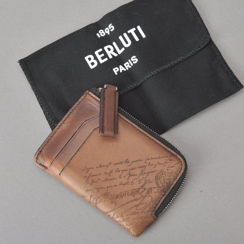 ルイヴィトン エピ財布（メンズ） Berluti ベルルッティ エピュール コインケース カードケース 財布 カリグラフィ ヴェネチア スクリットレザー ブラウン ジップ Mb.c/b.b