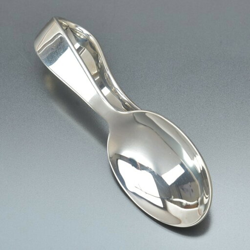 美品 Tiffany&Co. ティファニー ベビースプーン SV925 41.6g シルバー 磨き済 箱付き カトラリー 純銀 食器 店舗購入品 /k.e 美品 Tiffany&Co. ティファニー ベビースプーン SV925 41.6g シルバー 磨き済 箱付き カトラリー 純銀 食器 店舗購入品 /k.e