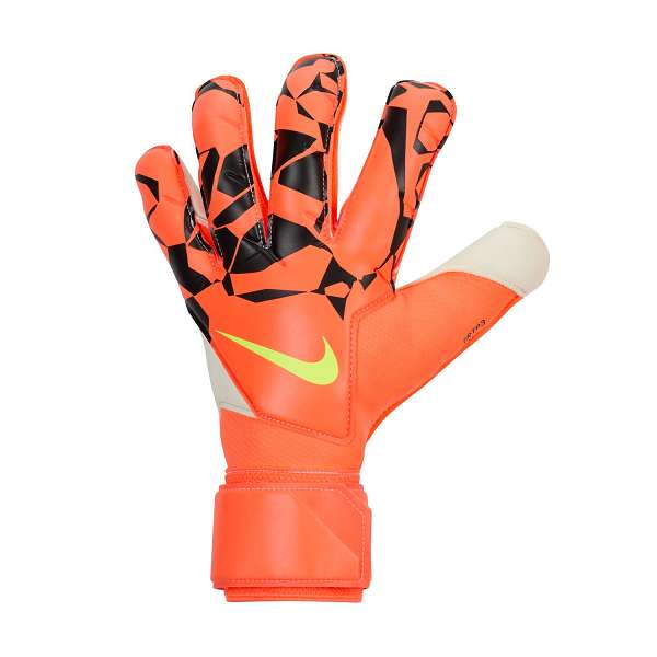 ◆◆ <ナイキ> NIKE GK GRP3 HQ0256 (830)
