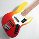 Player Plus Noiseless Jazz Bassピックアップを搭載したPlayer Plus Jazz Bass Vは、フェンダーのベースサウンドの特徴である、卓越した明瞭度と唸るようなトーンを提供します。アクティブ3バンドEQにより繊細なサウンドデザインができ、アクティブ／パッシブの切り替えが究極のフレキシビイリティを実現します。サテンフィニッシュのModern "C "シェイプネックは滑らかでスピーディーなプレイに適しています。質量を高めた堅牢な構造のHiMass&#8482;ブリッジにより豊かなサスティンとレゾナンス、そして完璧なイントネーションが得られます。フェンダーの伝統的なスタイル、先進的なパフォーマンス、そして魅力的な新しいフィニッシュを備えたPlayer Plus Jazz Bass Vは、あなたのクリエイティビティを刺激し、ワンランク上のプレイをサポートします。Series: Player PlusModel Number: 0147383387Body Material: AlderBody Finish: Gloss PolyesterNeck: Maple, Modern “C”Neck Finish: Satin UrethaneFingerboard: Maple or Pau Ferro, 12” (305 mm)Frets: 20, Medium JumboPosition Inlays: Black Pearloid Dot (Maple), White Pearloid Dot (Pau Ferro)Nut (Material/Width): Synthetic Bone, 1.875” (47.6 mm)Tuning Machines: Standard Open-GearScale Length: 34” (86.36 cm)Bridge: Fender HiMass&#8482; with Chrome-Plated Zinc SaddlesPickguard: 3-Ply Mint Green (300, 376, 395), 3-Ply Parchment (387)Pickups: Player Plus Noiseless&#8482; Jazz Bass&#174; (Bridge), Player Plus Noiseless&#8482; Jazz Bass&#174; (Middle),(Neck)Pickup Switching: Pan PotControls: Master Volume, Pan Pot (Pickup Selector), Treble Boost/Cut, Midrange Boost/Cut, BassBoost/Cut, Active/Passive Mini ToggleControl Knobs: Vintage Style Black Plastic Jazz Bass&#174;Hardware Finish: Nickel/ChromeStrings: Fender&#174; USA 7250-5M Nickel Plated Steel (.045-.125 Gauges), PN 0737250456Case/Gig Bag: Included: Deluxe Gig Bag