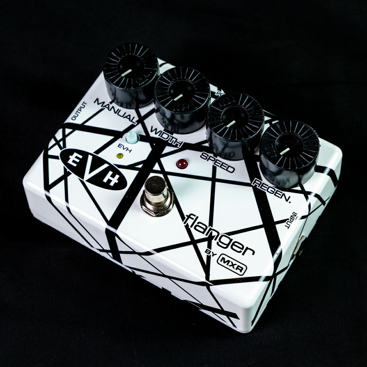 Chorus - MXR EVH-117 Flanger フランジャー エディ・ヴァン・ヘイレン（Eddie Van Halen）　シグネチャーモデル【現物画像】