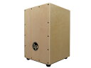 《 カホン 》スタンダード カホン (^_^)v◆ LP&nbsp; &nbsp; LPA1331 ( LP ASPIRE CAJON ) ◆ 商品説明 LPカホンのビギナーズタイプ。 打面は積層ハードウッド製 ビギナーズモデルといってもLPグレードですので安心して使えるクオリティーです。 ◆ サイズ 17 1/4&rdquo;H&times;12&rdquo;W&times;12&rdquo;D ※カホンは木工品の為、木目や色合いが個々に違います。画像とお届けの商品は異なります。 &nbsp;