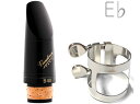 vandoren Eb clarinet mouthpiece Traditional Series B40　バンドーレン Eフラット クラリネットマウスピース B-40 ■管楽器 木管楽器 アクセサリー ■シリーズ：トラディショナル スタンダードなシリーズ。あらゆるタイプの奏者のニーズに応じて、様々な個性を持つモデルが作られています。 1つ1つ個性はありますが、使ってみて自分に合うかどうかが大事です。プロファイル88とトラディショナルの違いは、ビークの角度にあります。 それによって演奏家は、最適な姿勢、音の伸び、演奏の快適さ、正確なアーティキュレーション を得るにはどちらが自分に合っているのかを選ぶことができます。 ■モデル：B40 ■品番：CM323 ■ブラックエボナイト ■特徴：B44と同様の設計ですが、ティップレールの幅が広いためにコンパクトで中心のはっきりとした音がします。 ■ティップオープニング：110.5mm ■FACING LENGTH：M &nbsp;※おおよそ多くのクラリネットに対し相互性がございますが、一部の商品についてはコルク部分を削るなどの加工が必要な場合がございます。装着できないなどの返品/交換は一切できません。※細かい仕様が画像と変わる場合がございます。リガチャーとキャップなどは付属しておりません。マウスピース部分のみです。 &nbsp;バンドーレンのマウスピースは多くの種類があります。まずはシリーズから自分のお好みを選び、そこからラインナップの細かい仕様の違いを選びましょう。Eフラットのラインナップは通常のBフラットより少なくなっています。「CM」ではじまる品番がその個体品番となります。〜シリーズ〜 ■トラディショナル スタンダードなシリーズ。あらゆるタイプの奏者のニーズに応じて、様々な個性を持つモデルが作られています。 1つ1つ個性はありますが、使ってみて自分に合うかどうかが大事です。プロファイル88とトラディショナルの違いは、ビークの角度にあります。 それによって演奏家は、最適な姿勢、音の伸び、演奏の快適さ、正確なアーティキュレーション を得るにはどちらが自分に合っているのかを選ぶことができます。 ■プロファイル88 (Bフラットのみ) トラディショナルに比べ、ビーク外部の角度が若干鋭角になっており、演奏の姿勢、息の入れ方、コントロールの仕方に変化が生まれます。 ■13シリーズ(Bフラットのみ) 13Seriesはいわゆる440Hzのものをさし、プロファイル88、ブラックダイヤモンドエボナイトシリーズにラインナップがあります。A440のピッチを使用している奏者のためのマウスピース。 ■ブラックダイヤモンドエボナイト ブラックダイヤモンドエボナイトマウスピースは、内外部に新しいデザインを施し、特に高音域において、色彩豊かで深みのある演奏が可能になりました。 ■マスターズ(廃盤) マスターズ・マウスピースは独自のボアと、新設計のチェンバーを採用し、また外観も新しくなりました。このシリーズにはフェイシングの異なるCL4とCL5の2種類があります。 どちらも大変息が入りやすく、比類のないサウンドの個性的なマウスピースです。 CL4：非常に輝かしく明るいサウンドで、イントネーションも抜群です。 息が正確かつ楽に吹き込めて、アーティキュレーションも完璧です。 CL5：まろやかで豊かなサウンドで、抜群なイントネーション、完璧な均一性と伸びが特徴です。〜Eフラットクラリネットトラディショナルのラインナップ〜5RV 品番 CM321 【ティップオープニング：106,5mm、フェイシング長さ：S】 吹きやすく、音色が豊かです。B44 品番 CM322 【ティップオープニング：110,5mm、フェイシング長さ：M】 歴史が証明するスタンダードです。B40 品番 CM323 【ティップオープニング：110,5mm、フェイシング長さ：M】 B44と同様の設計ですが、ティップレールの幅が広いためにコンパクトで中心のはっきりとした音がします。M30 品番 CM325 【ティップオープニング：117mm、フェイシング長さ：ML】 柔軟性と丸みのある音色で、完璧にバランスのとれたマウスピースです。 &nbsp; &nbsp; YAMAHA Es clarinet ligature M1943030 同等品 ヤマハ エスクラリネット リガチャー ■M1943030 シメガネ / リガチヤ- AGメッキ CL681 または同等品 ■スタンダード E♭ Es エスクラリネット マウスピース対応 (ECL-4Cなど) ■表締め(正締め)：リード側にネジがあります。 ■シルバーメッキ (銀メッキ)※細かい仕様が画像と変わる場合がございます。 &nbsp;