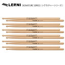 ◆ LERNI DRUM STICK SIGNATURE SERIES シグネチャーシリーズ アーティストのリクエストに合わせてデザイン、製作されているシリーズです。 &nbsp; &nbsp; ◆ 説明 150R をベースに太さを0.2mm 太くし、長さを2mmプラスしたモデル。テーパーも短めで、速いフィルでも立ち上がりの良いサウンドが得られます。 &nbsp; ◆ スペック 素材：USA ヒッコリー　ウッドチップ 塗装：STANDARD FINISH（ラッカー塗装） サイズ：15.2mm&times;408mm アーティスト：KOHEI（04 Limited Sazabys） ※ 木製の製品の為、木目や色合いなどに個体差があります。予めご了承ください。 ※ デザインは予告なく変更される場合があります。 &nbsp; &nbsp; ■上記製品仕様は2022年6月時点のものです。■ ※製品の仕様及びデザインは予告なく変更される場合があります。 ※多数のサイトに掲載しております。ご注文のタイミングによりご用意できない場合がございます。あらかじめご了承くださいませ。 随時更新するよう努めてはおりますが、最新状況は常に変動するため合わせてメーカーでもご確認下さい。 &nbsp; &nbsp;　