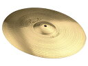 透明感とダイナミックス、まさにパイステの真骨頂 ■メーカー：PAISTE（パイステ） ■シリーズ：シグネチャーダーザ・パイステ ■タイプ　：フルクラッシュ ■サイズ　：18インチ ■特徴　　：広いレンジにパワー感を持たせたオールラウンドクラッシュ ＜シリーズ説明＞ パイステシンバルの特徴とも言える「クリスタル・サウンド」の最高峰を目指し、1987年に開発された「PAT.#4, 809, 581」を最初に使用し、1989年にリリースされたのが、「ザ・パイステ」＝シグネチャー・モデルです。シャープで明快なアタック音、透明感にあふれたヴィヴィッドな響きと幅広いダイナミックレンジ は、シンバル・サウンドをさらに拡大します。心を映し出すソウルフルなサウンドからシャープでストレートなタイトサウンド、パワフルでアグレッシブなヘ ヴィサウンドまで、あらゆるミュージックシーンに活力を与えます。各モデルは特徴的なサウンドと象徴的なネーミングを持ち、1枚1枚入念な製法と厳しい品 質管理によって造られています。パイステが真に追求するアーティスティックな領域へのチャレンジ精神と鍛えぬかれた技術の結晶です。 また、Signature Reflectorは職人による研磨によって舞台で生える輝きを放ちます。この手仕事によって、機械による研磨と違って材料にストレスを与えず、サウンドを台無しにすることがありません。 ※このシンバルシリーズはハンドメイドのため、生産工程やプリントの性質上文字が擦れている製品がございます。製造メーカーの検品に合格し出荷している製品です。ご理解頂きます様お願い致します。 &nbsp; ※メーカー欠品中の場合は納期にお時間をいただきます。詳しい納期につきましてはお問い合わせくださいませ。