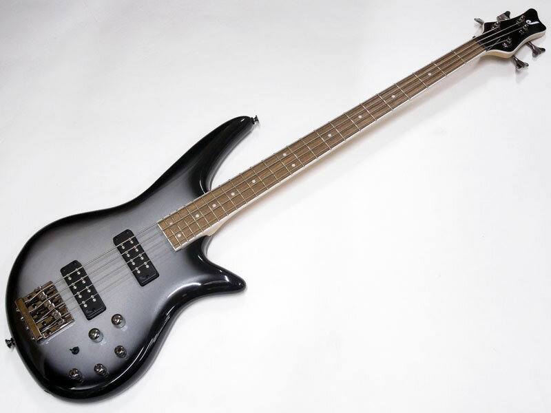 ジャクソンのJSシリーズに新たなラインナップとして加わったJS3 Spectra Bass(スペクトラ・ベース)は多機能なアクティヴ仕様のベースでありながら、高いコストパフォーマンスを実現したエレクトリック・ベースです。 ポプラ材を採用し、滑らかな曲線でデザインされたボディーは低音弦側のホーンを大きくデザインすることで抜群のバランスを実現し、グラファイトで強化されたメイプル・ネックにはコンパウンド・ラジアス(12&quot;-16&quot;)を採用したローレル・フィンガーボードを組み合わせることで、素晴らしいプレイアビリティーを生み出します。 オリジナルのハムバッカー・ピックアップを2基マウントし、重厚なHiMassブリッジを組み合わせることでロング・サスティーンと太く力強いトーン、強力なロー・エンドを放ちます。 コントロールはヴォリュームとバランサー、アクティヴ時にコントロール可能な3バンド・イコライザーに加えて、ハムバッカー・ピックアップをスプリットして使用できる2ウェイ・トグル・スイッチが装備されており、多彩なサウンド・メイキングが可能です。 また、ヴォリューム・コントロールはプッシュ-プル・スイッチとなっており、アクティヴ/パッシヴの切替スイッチを兼ねています。 ギグバック付属 - Specifications - &nbsp;&nbsp;&nbsp; Body Material: Poplar &nbsp;&nbsp;&nbsp; Neck Material: 1-Piece Bolt-On Maple with Graphite Reinforcement and Scarf Joint &nbsp;&nbsp;&nbsp; Neck Binding: White &nbsp;&nbsp;&nbsp; Scale Length: 34&quot; (864mm) &nbsp;&nbsp;&nbsp; Fingerboard: Laurel &nbsp;&nbsp;&nbsp; Fingerboard Radius: 12&quot; to 16&quot; Compound Radius (304.8mm to 406.4mm) &nbsp;&nbsp;&nbsp; Number of Frets: 24 &nbsp;&nbsp;&nbsp; Fret Size: Jumbo &nbsp;&nbsp;&nbsp; Nut Width: 1.5&quot; (38.1mm) &nbsp;&nbsp;&nbsp; Position Inlays: White Dot &nbsp;&nbsp;&nbsp; Head Stock: Unique Jackson&reg; 2x2 &nbsp;&nbsp;&nbsp; Bridge Pickup: Jackson&reg; Medium-Output Humbucking &nbsp;&nbsp;&nbsp; Neck Pickup: Jackson&reg; Medium-Output Humbucking &nbsp;&nbsp;&nbsp; Controls: Volume (Push/Pull Selector for Active/Passive Options), Blend, 3-Band EQ (Active Only) &nbsp;&nbsp;&nbsp; Pickup Switching: 2-Way Toggle Switch (Pickup Coil Split) &nbsp;&nbsp;&nbsp; Bridge: Jackson HiMass &nbsp;&nbsp;&nbsp; Hardware Finish: Black Nickel &nbsp;&nbsp;&nbsp; Tuning Machines: Jackson Sealed Die-Cast &nbsp;&nbsp;&nbsp; Control Knobs: Dome Style &nbsp;&nbsp;&nbsp; Colors: Metallic Red, Gloss Black, Silverburst &nbsp;&nbsp;&nbsp; Strings: NPS, .045-.105 Gauges &nbsp; &nbsp;　