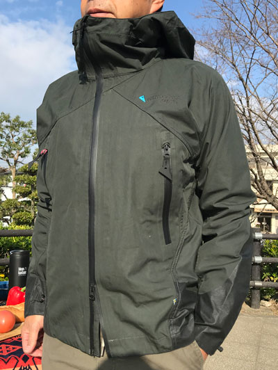 KLATTERMUSEN クレッタルムーセン 国内正規品　NEW EINRIDE JACKET ニューエイナリーダ Charcoalチャコール　速乾性　防水性防湿性　レインジャケット