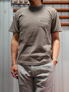 PENDLETON(ペンドルトン)【SALE】 ENTRY SGコラボ　ROUTE66 Tシャツ　Bronze Grey Japan Fit 　ポケットつきTシャツ