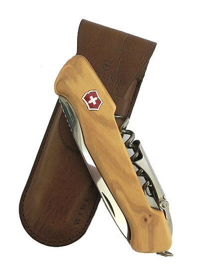 VICTORINOX ヴィクトリノックス　ワインマスター　ソムリエナイフ　ウオールナット　レザーケース付き　スイス製