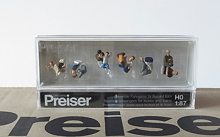 Preiser/プライザー 10386 HO 1/87 座っている乗客(バス・列車用)