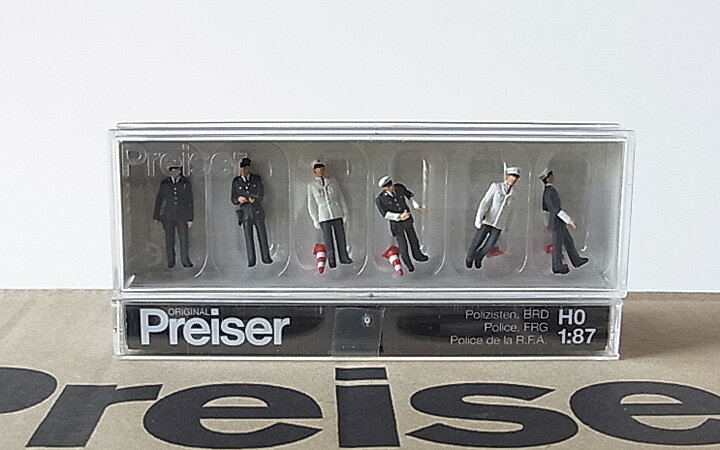 Preiser/プライザー 10422 HO 1/87 警察官 ドイツ
