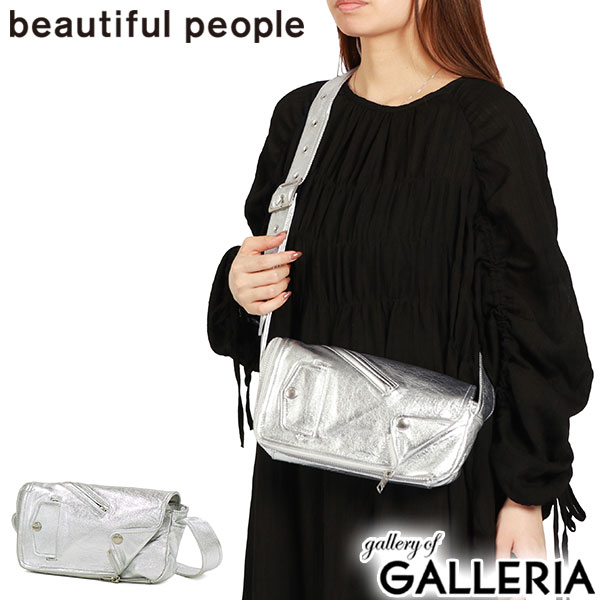 【エントリー&楽天カード最大21倍】 ビューティフルピープル ショルダーバッグ レディース メンズ 斜めがけバッグ ブランド beautiful people バッグ ライダース 斜めがけ 軽量 小さめ 革 レザー シルバー 日本製 riders flap shoulder bag silver 611974のサムネイル