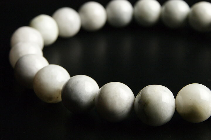 8mm糸魚川翡翠(糸魚川ヒスイ)ブレスレット　紫緑　24玉　原産地証明書付