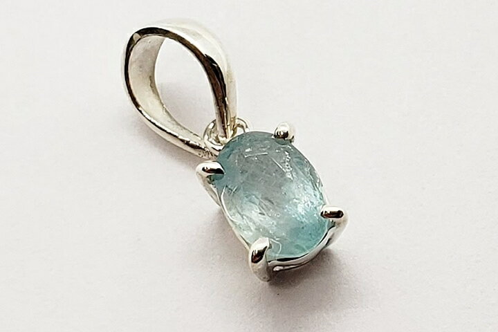 ☆一点物☆【原石】セレナイト プレート (ユタ州産) No.102【パワーストーン 天然石 アクセサリー レディース】