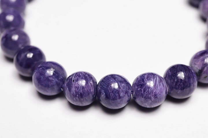 8mmピンクチャロアイトブレスレットファイナルグレード++