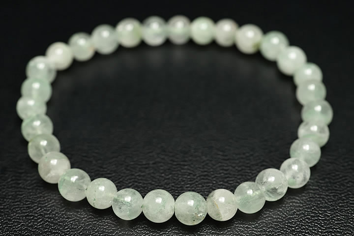 5.5mmグリーンファントムブレスレット マダガスカル産