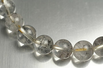 最高級品9mm星入り水晶ブレスレット　マダガスカル産