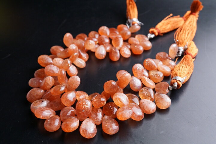 サンストーン　プレーンペアシェイプ　連売りビーズ38センチ(インド加工)