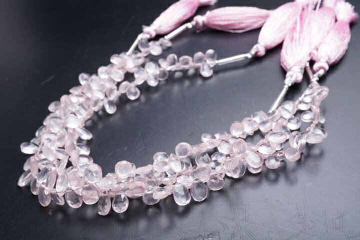 マダガスカルローズクォーツ　ペアカット　連売り20センチ(インド加工)