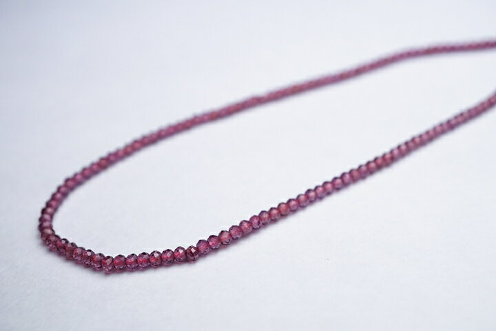 ロードライトガーネット　マシンカット　連売りビーズ32センチ(インド加工)