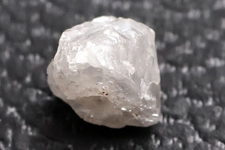 超レア品ダイヤモンド原石粒売りビーズ