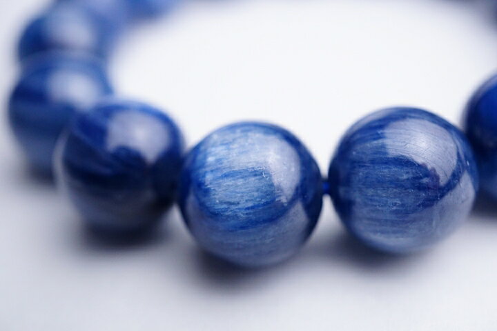 幻のブレスレット！14mmカイヤナイトブレスファイナルグレード＋＋　ブラジル産