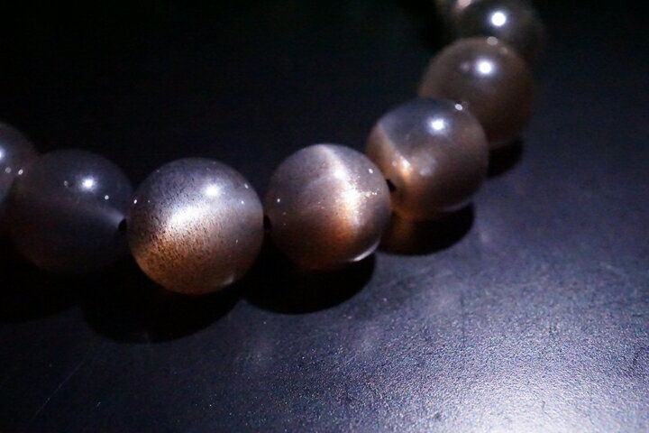 9mmブラックゴールデンサンストーンブレスレット ファイナルグレード++