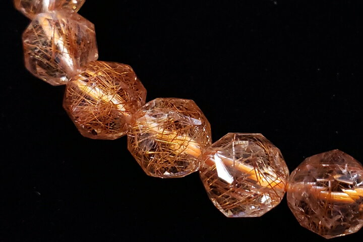 9.5mmレッドルチルブレスレット スターカット ファイナルグレード