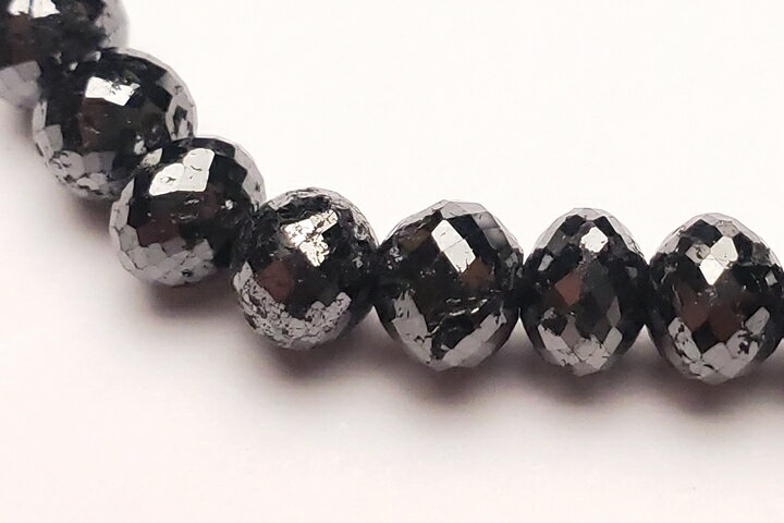 83.85ct　7mmブラックダイヤモンドラウンドカット(ミラーボールカット)ブレスレット　鑑別書付き　業界最安値に挑戦中　穴サイズを1.0mmまで大きくしています