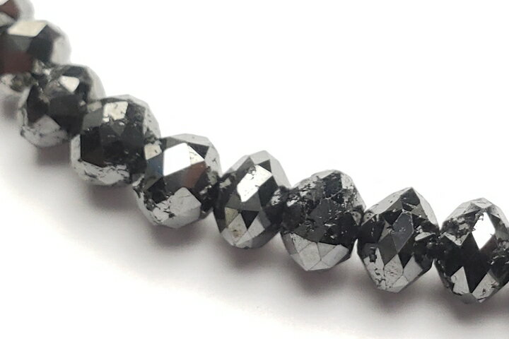 5.5mm�֥�å���������ɥ��åȥ֥쥹��åȡ�44.5ct���ꥵ������1.0mm�ޤ��礭�����Ƥ��ޤ�