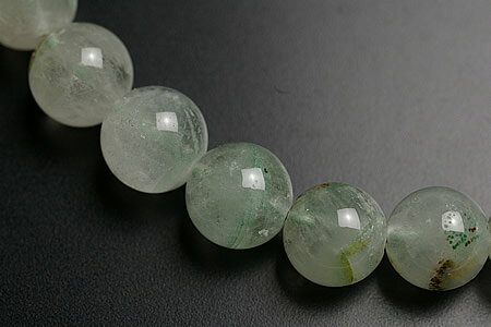 8mmグリーンファントムブレスレットマダガスカル産