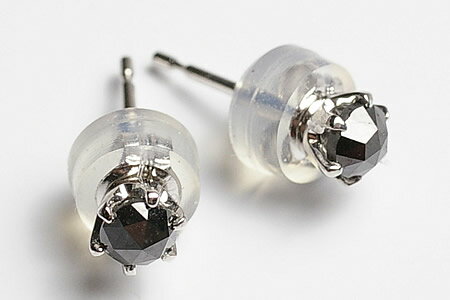 ブラックダイヤピアスK18WG　ペア　0.3ct