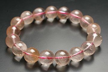 12mm4A天然ピンククォーツブレスレット(マダガスカル産)