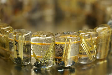 太陽ルチルバングルブレスレット（スターバーストルチル）