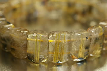 太陽ルチルバングルブレスレット（スターバーストルチル）