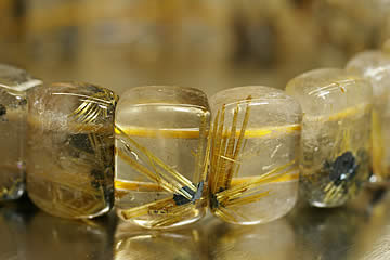 太陽ルチルバングルブレスレット（スターバーストルチル）