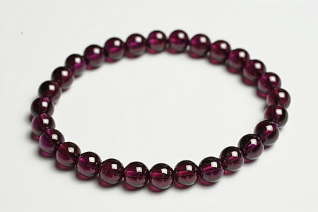 最高級品5A6mmロードライトガーネットブレスレット